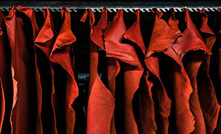 Tannerie RÉMY CARRIAT - La Beauté du Cuir Depuis 1927